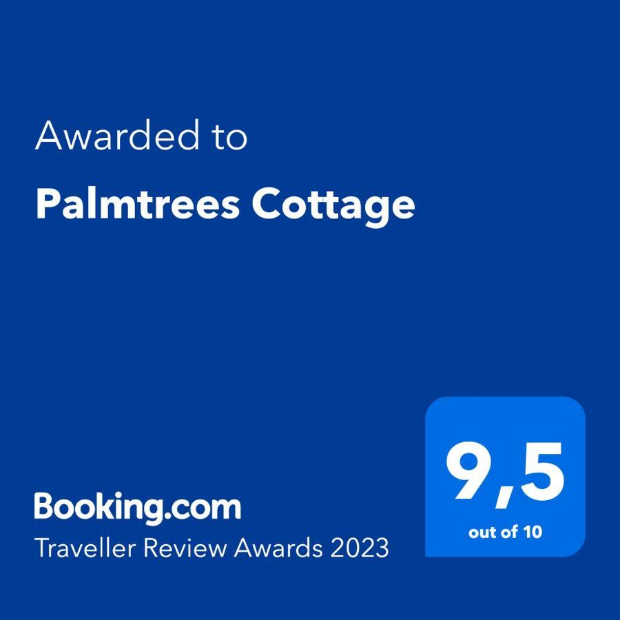 Palmtrees Cottage ลาวริออน ภายนอก รูปภาพ