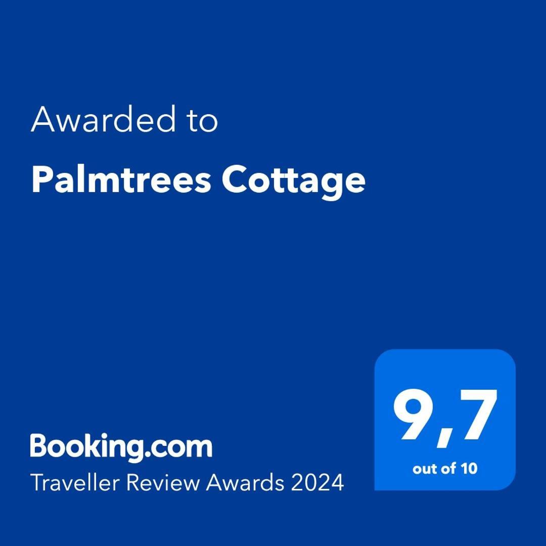 Palmtrees Cottage ลาวริออน ภายนอก รูปภาพ